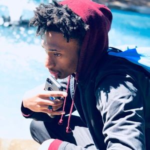 Meet your Posher, Deshaun